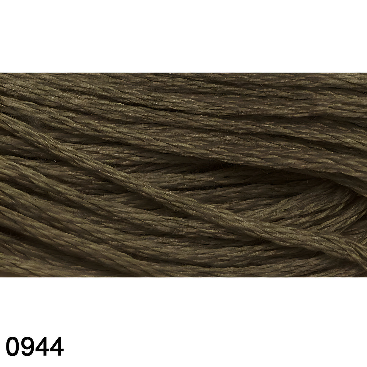 102999-linha-p-bordar-maxi-mouline-8mt-0944-569711