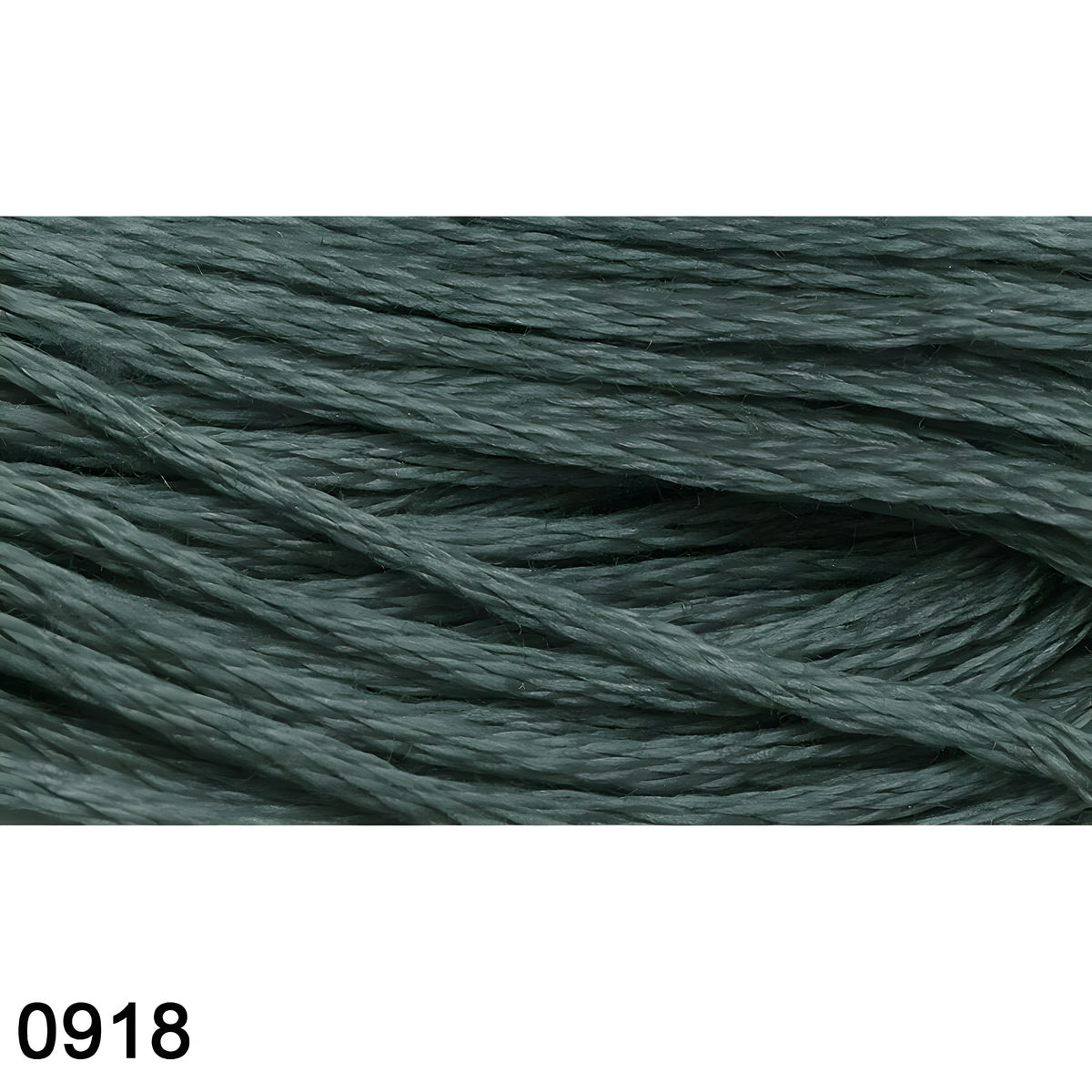 103054-linha-p-bordar-maxi-mouline-8mt-0918-569184