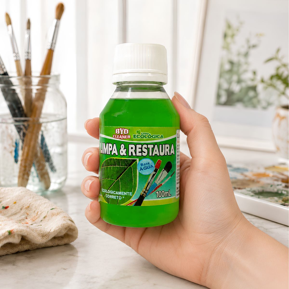 Limpa e Restaura 100ml para Limpeza de Pincéis Artísticos - Byo Cleaner