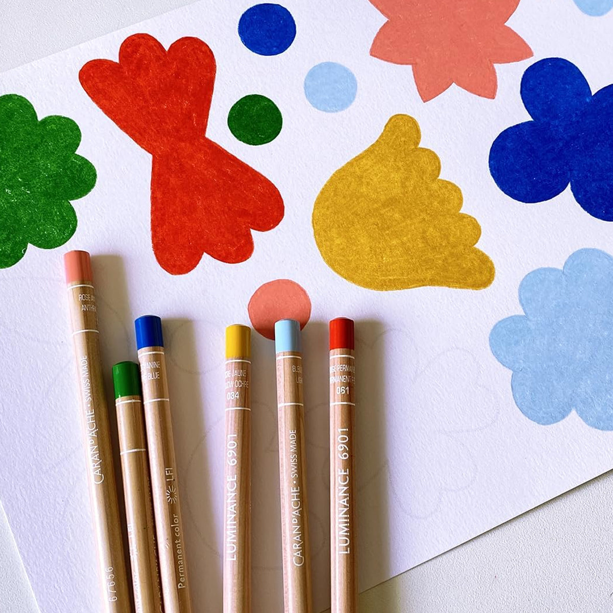 Estojo Lápis de Cor Caran D'ache Luminance com 20 Cores