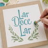 Stencil - Lar Doce Lar 20x20cm para Pintura Decorativa e Artesanato Stxx-048 - Litoarte