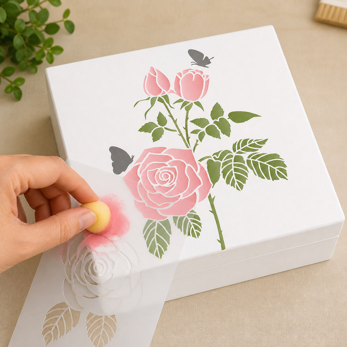 Stencil Flor Rosas e Borboleta 20x25cm para Pintura Decorativa e Artesanato 3210 - Opa