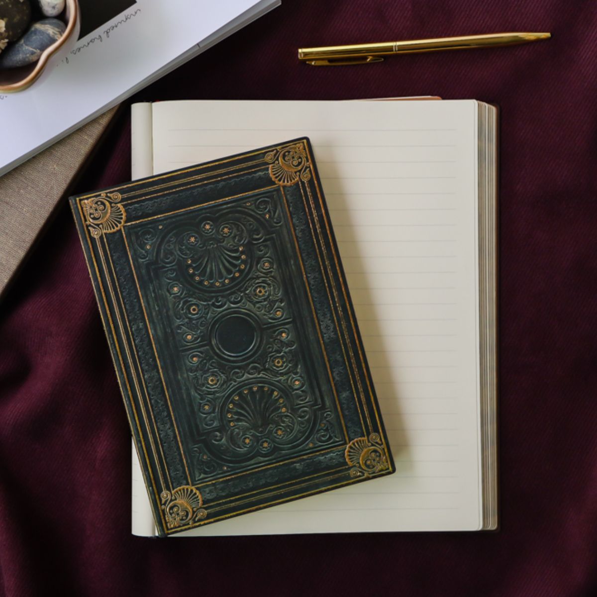 Caderno Paperblanks Nocturnelle Capa Dura Grande 120g/m² 20,5x30cm 240 Páginas com Pauta - Pb2205-3