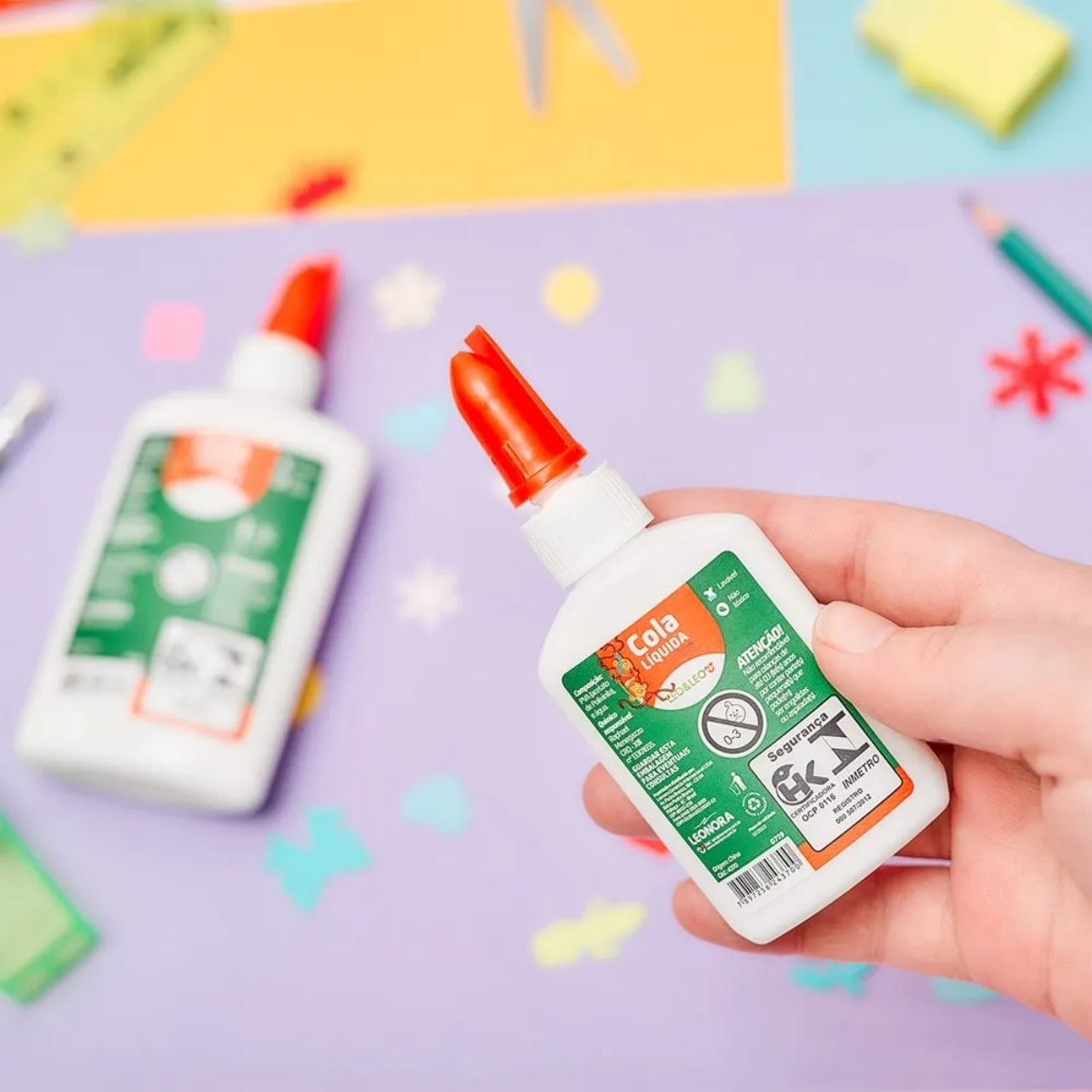 Cola Branca Escolar 40gr - Leo & Leo 4370