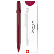 Caneta Esferográfica 849 Caran D'ache Claim Your Style com Estojo de Lata  - Garnet Red