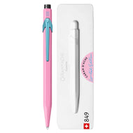 Caneta Esferográfica 849 Caran D'ache Claim Your Style com Estojo de Lata  - Rosa Hibisco