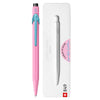 Caneta Esferográfica 849 Caran D'ache Claim Your Style com Estojo de Lata  - Rosa Hibisco