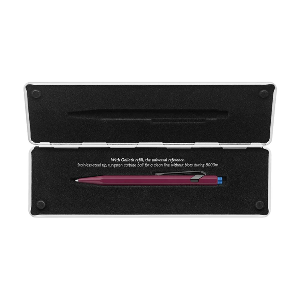 Caneta Esferográfica 849 Caran D'ache Claim Your Style com Estojo de Lata  - Burgundy