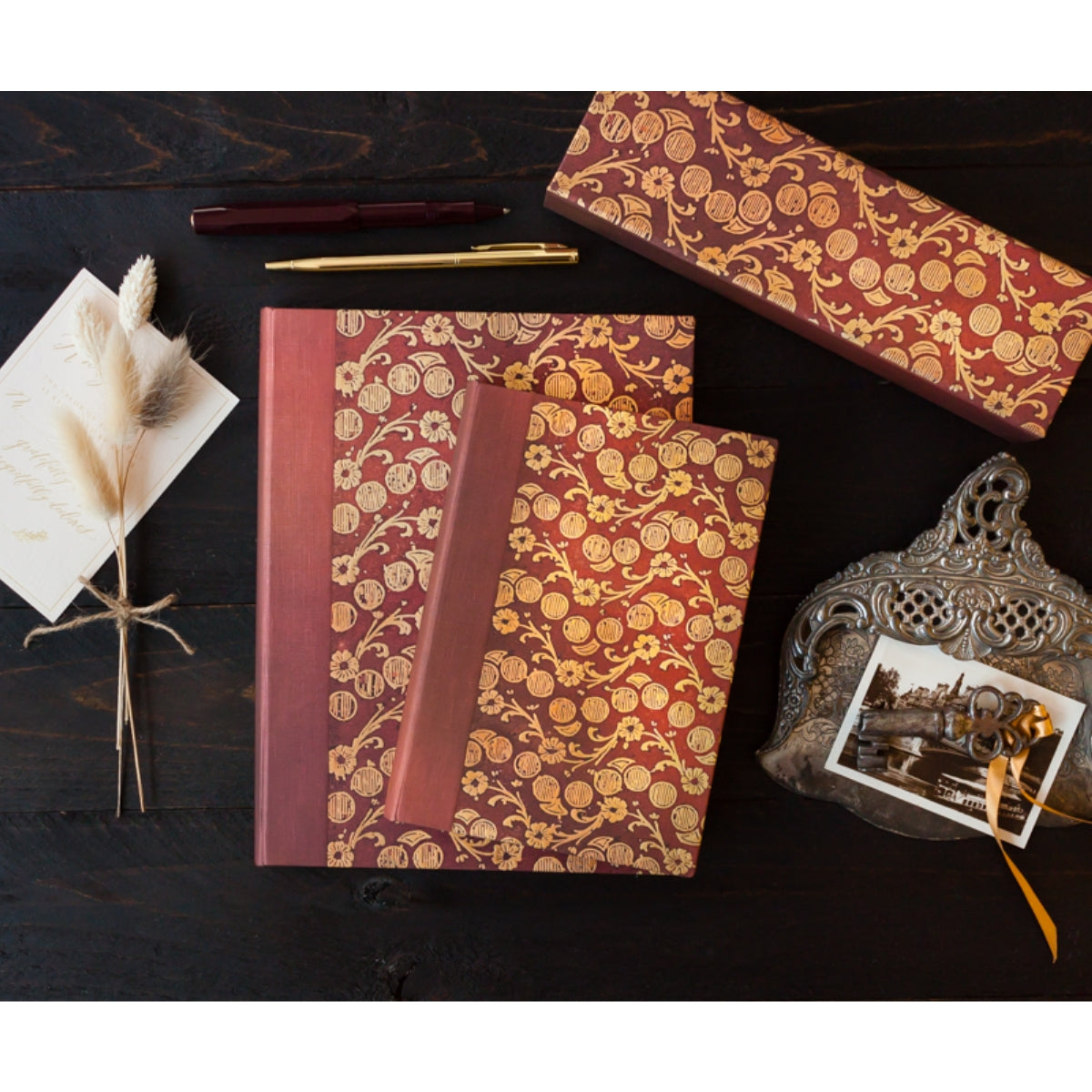 Caderno Paperblanks The Waves Capa Dura Ultra 120g/m² 18x23cm 144 Páginas com Pauta - Pb7294-2