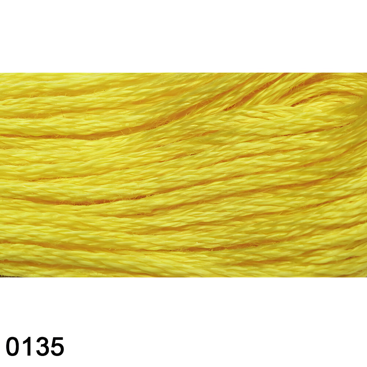 194346-linha-p-bordar-maxi-mouline-8mt-0135-569429