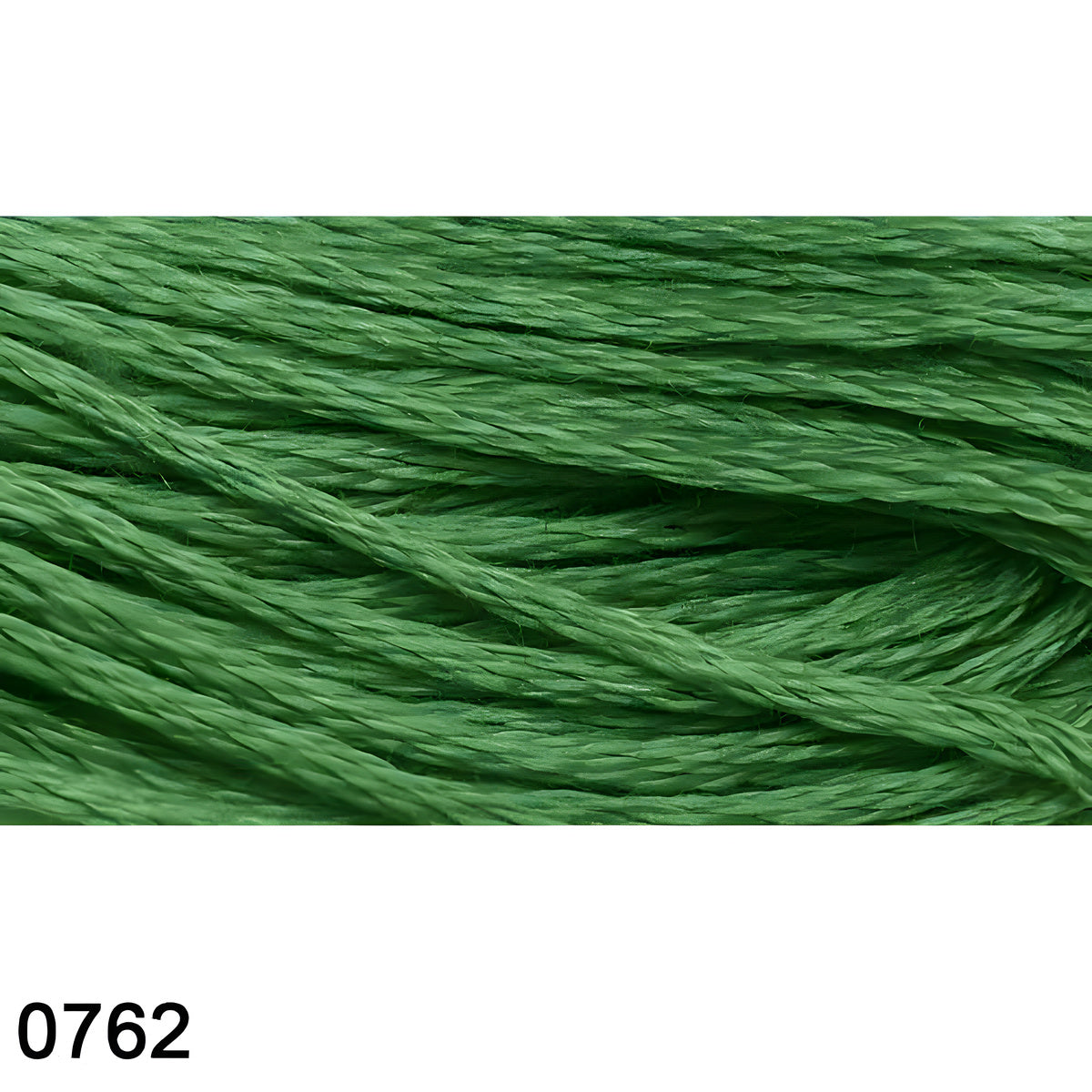 194762-linha-p-bordar-maxi-mouline-8mt-0762-569348