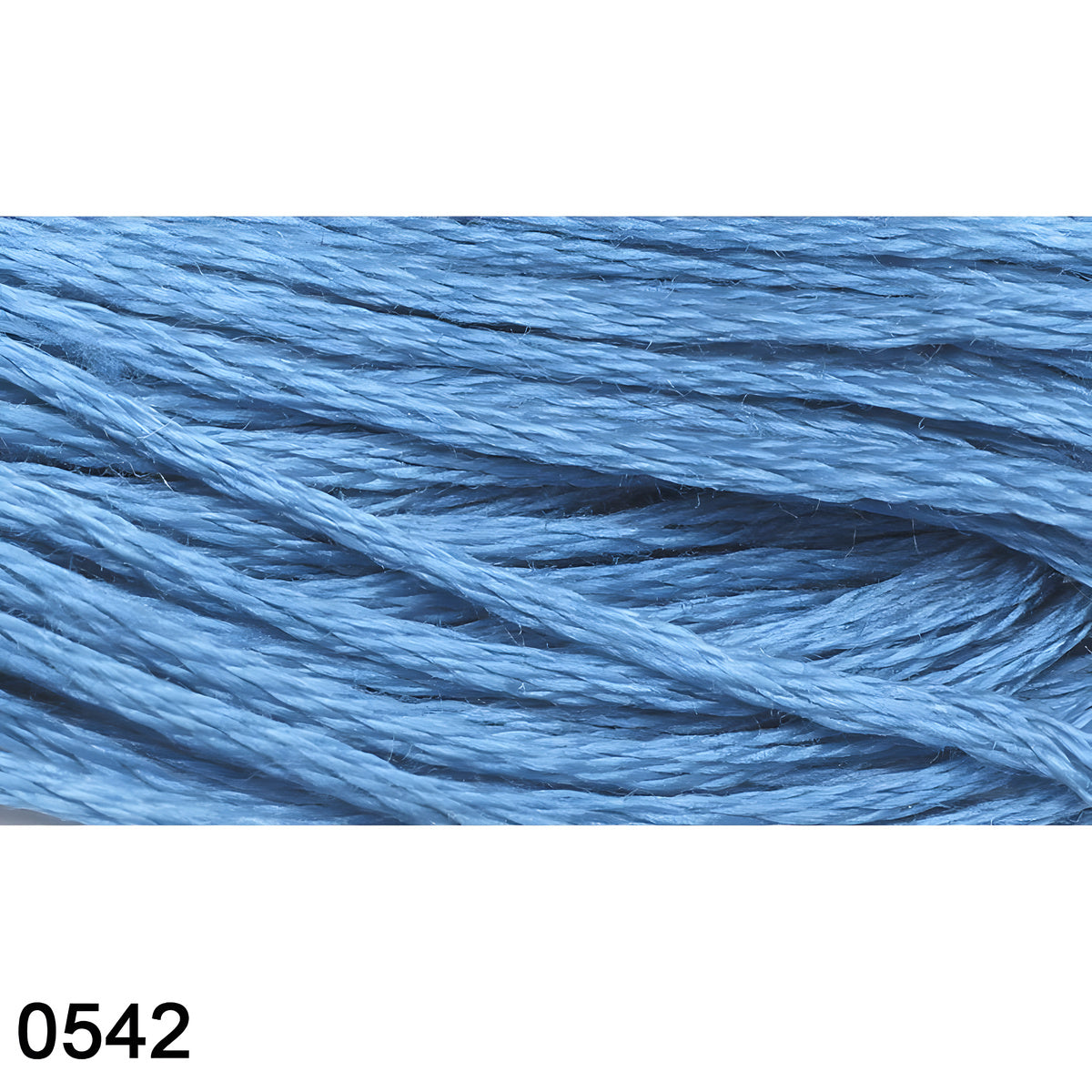 194806-linha-p-bordar-maxi-mouline-8mt-0542-569789