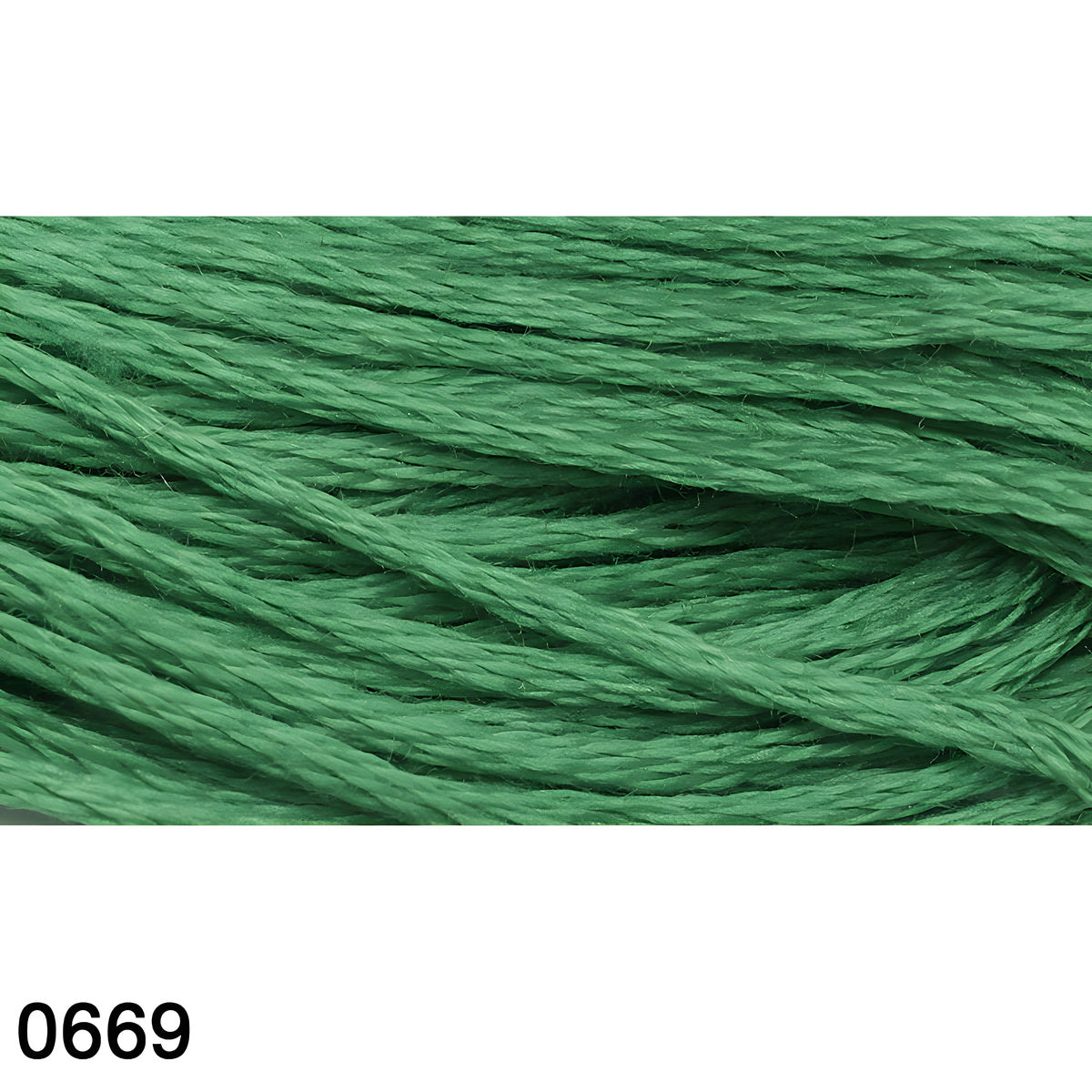 194816-linha-p-bordar-maxi-mouline-8mt-0669-569330