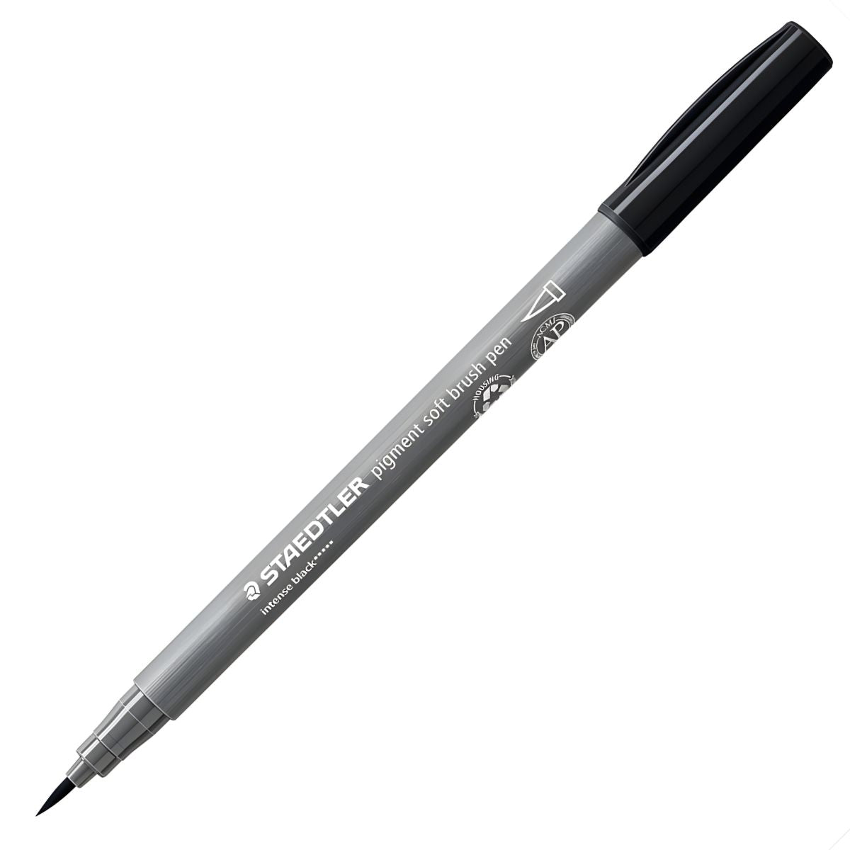 200552-caneta-marcadora-staedtler-pigment-soft-brush---intense-black-512306