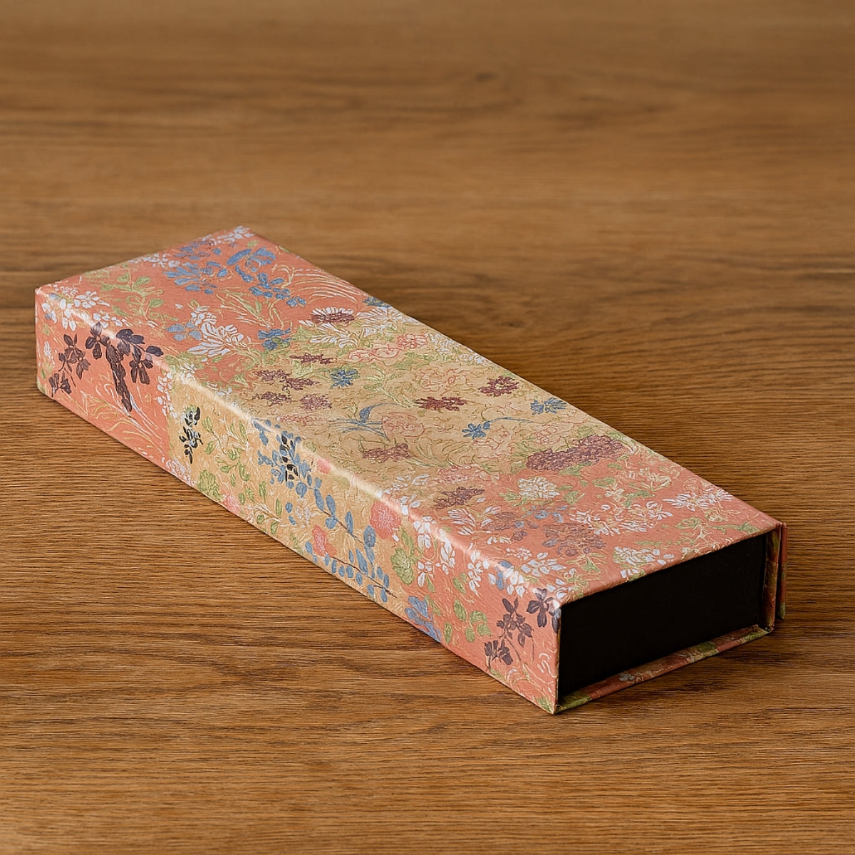 Estojo Paperblanks com Fecho Magnético 22x3x6,8cm - Kara-ori - Pa9322-0  