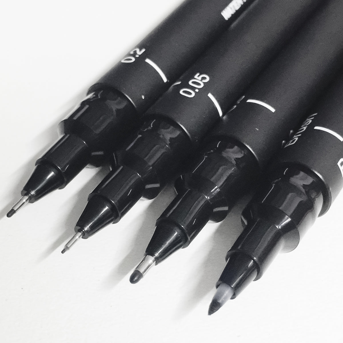 Estojo Caneta Tecnica Pin Fine Line Preto com 4 Unidades Lettering