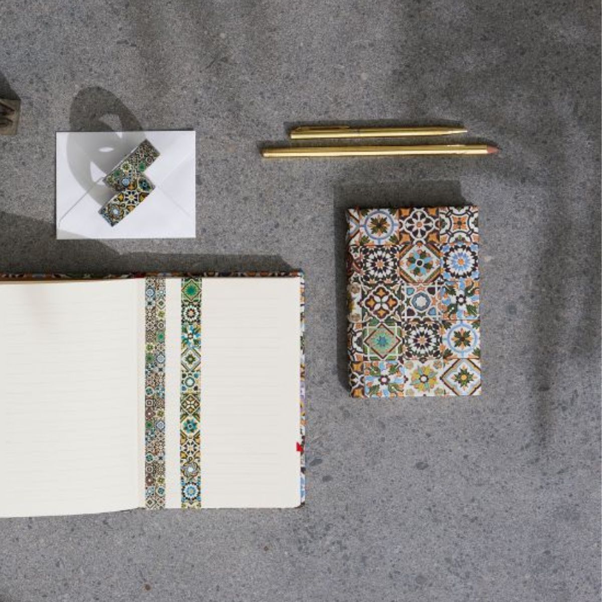 Caderno Paperblanks Porto Capa Dura Mini 120g/m² 9,5x14cm 176 Páginas com Pauta - Pb9601-6