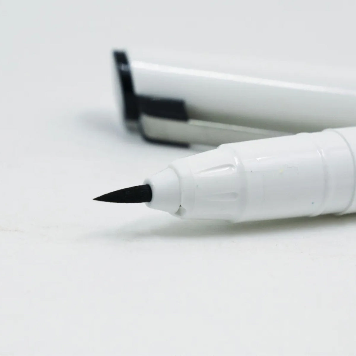 Marcador Artistico Graf Brush Fine - Preta - Cis