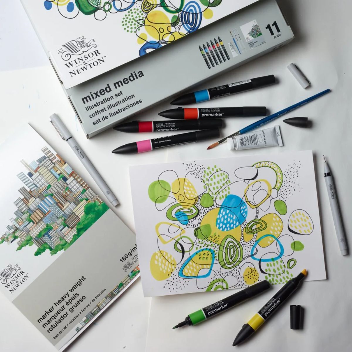 Estojo Ilustração Mixed Media Winsor & Newton com 11 Peças