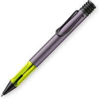 AUBERGINE