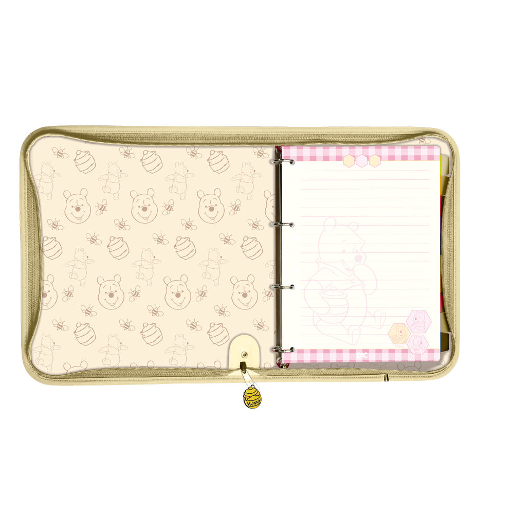 Fichário Universitário Dac Pvc com 48 Folhas Fechamento em Zíper - Pooh 32,8x26,7cm 56g/m² Dac - 5367