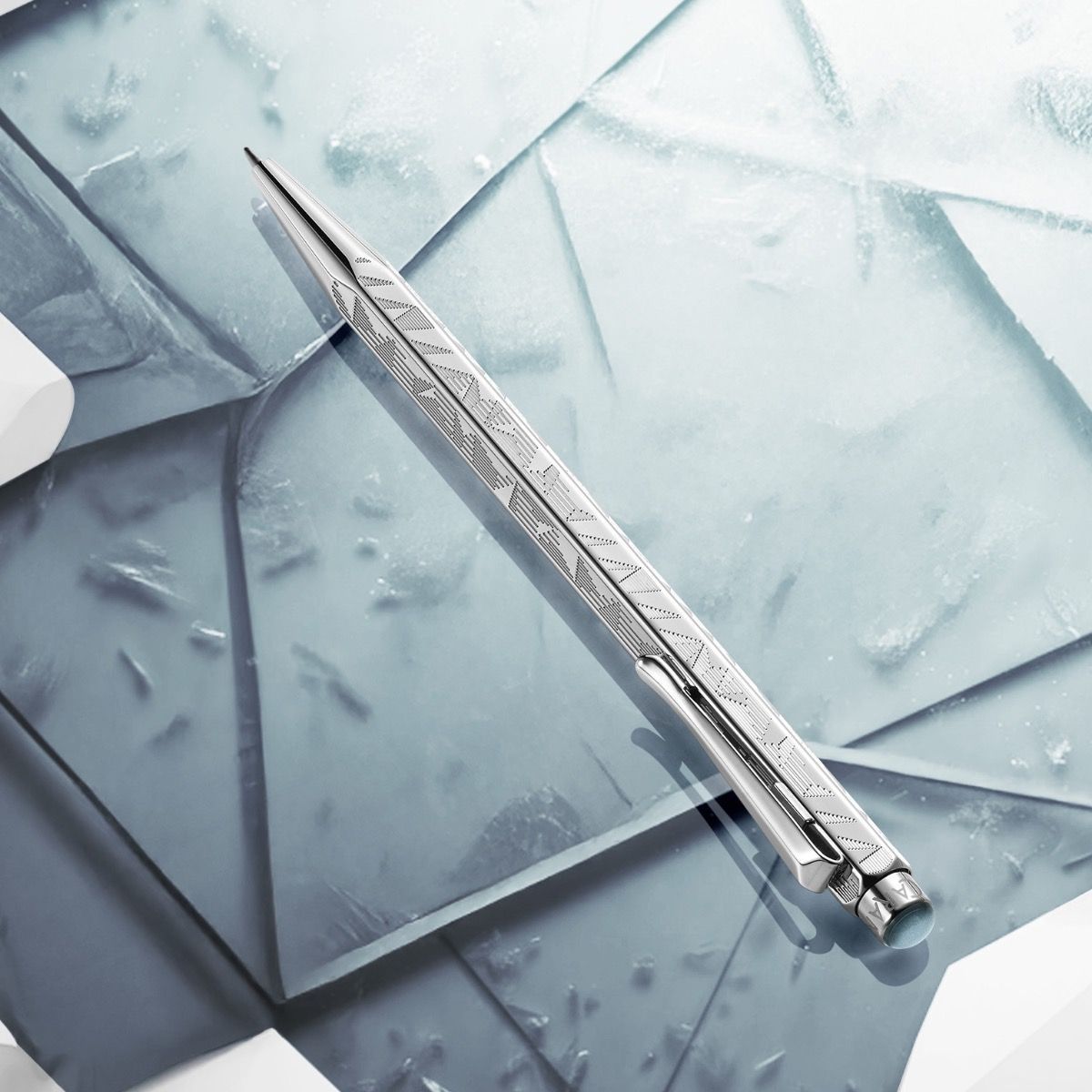 Caixa Caneta Esferográfica Caran D'ache Ecridor Ballpoint Pen - Alpine Frost - Edição Especial