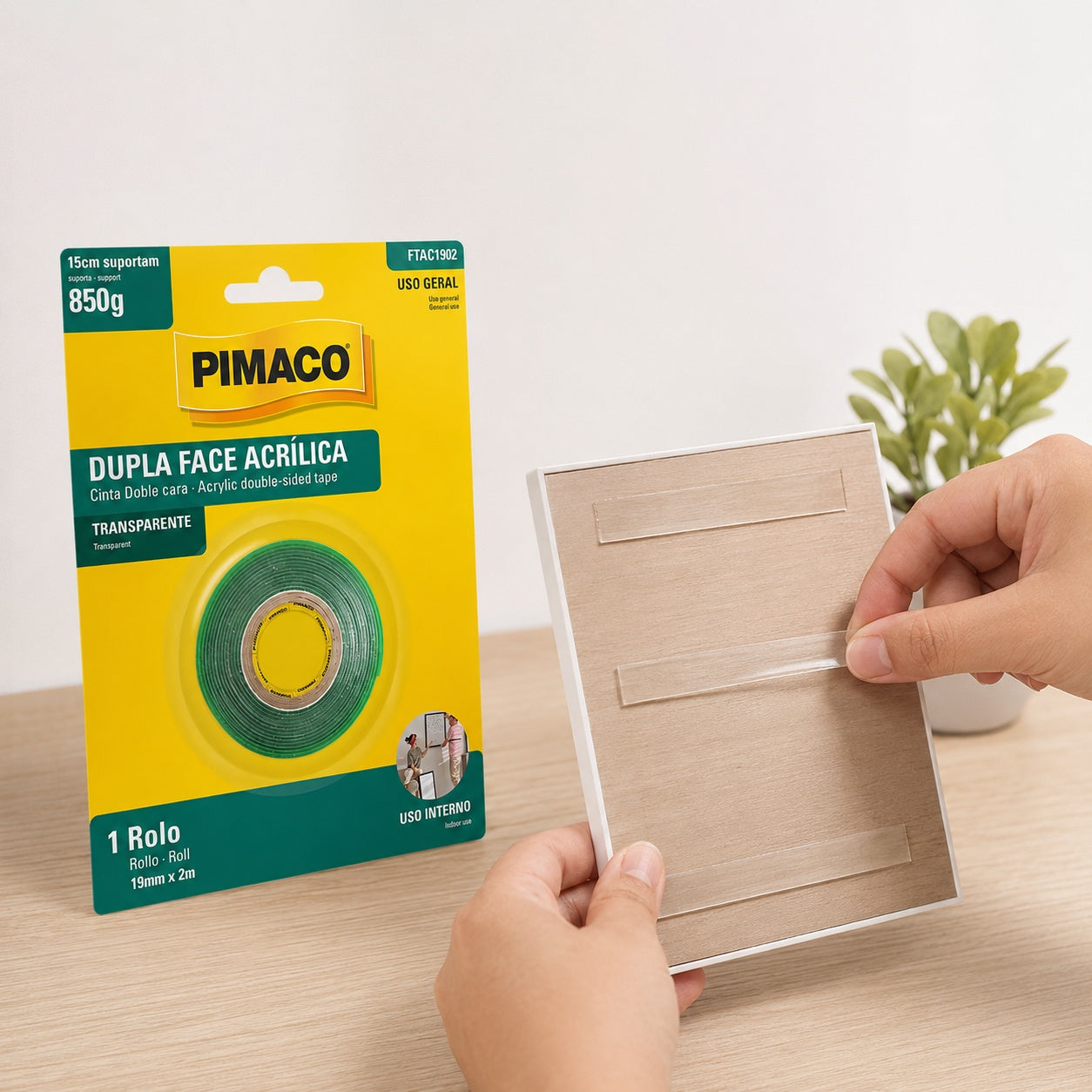Fita Dupla Face Acrílica Transparente 19mm X 2m para Fixação de Quadros e Decoração - Pimaco