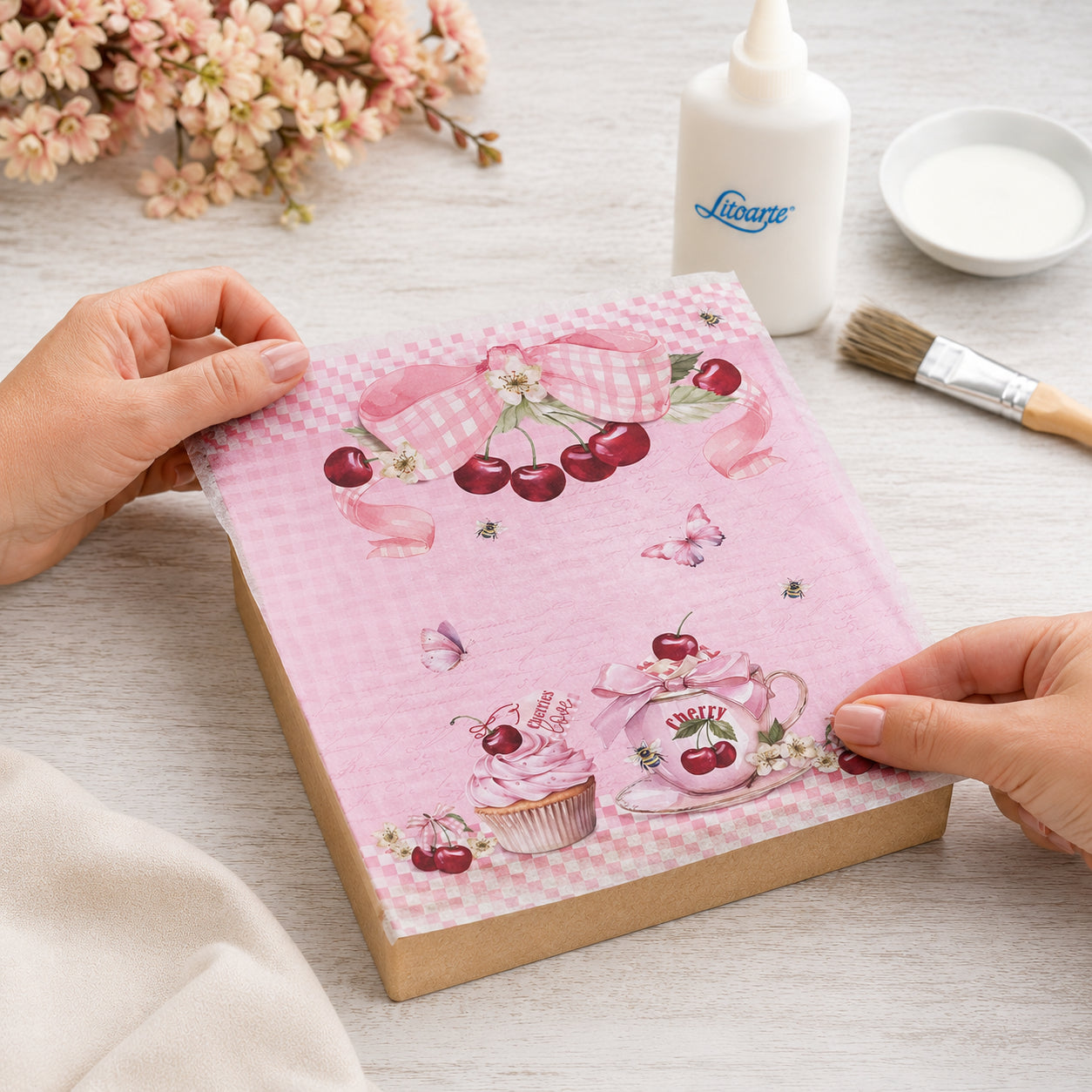 Papel de Seda Mini Pct 5 Coleção Cerejinha Doces de Cereja 33x22,8cm para Artesanato e Embalagens Pslm-002 - Litoarte