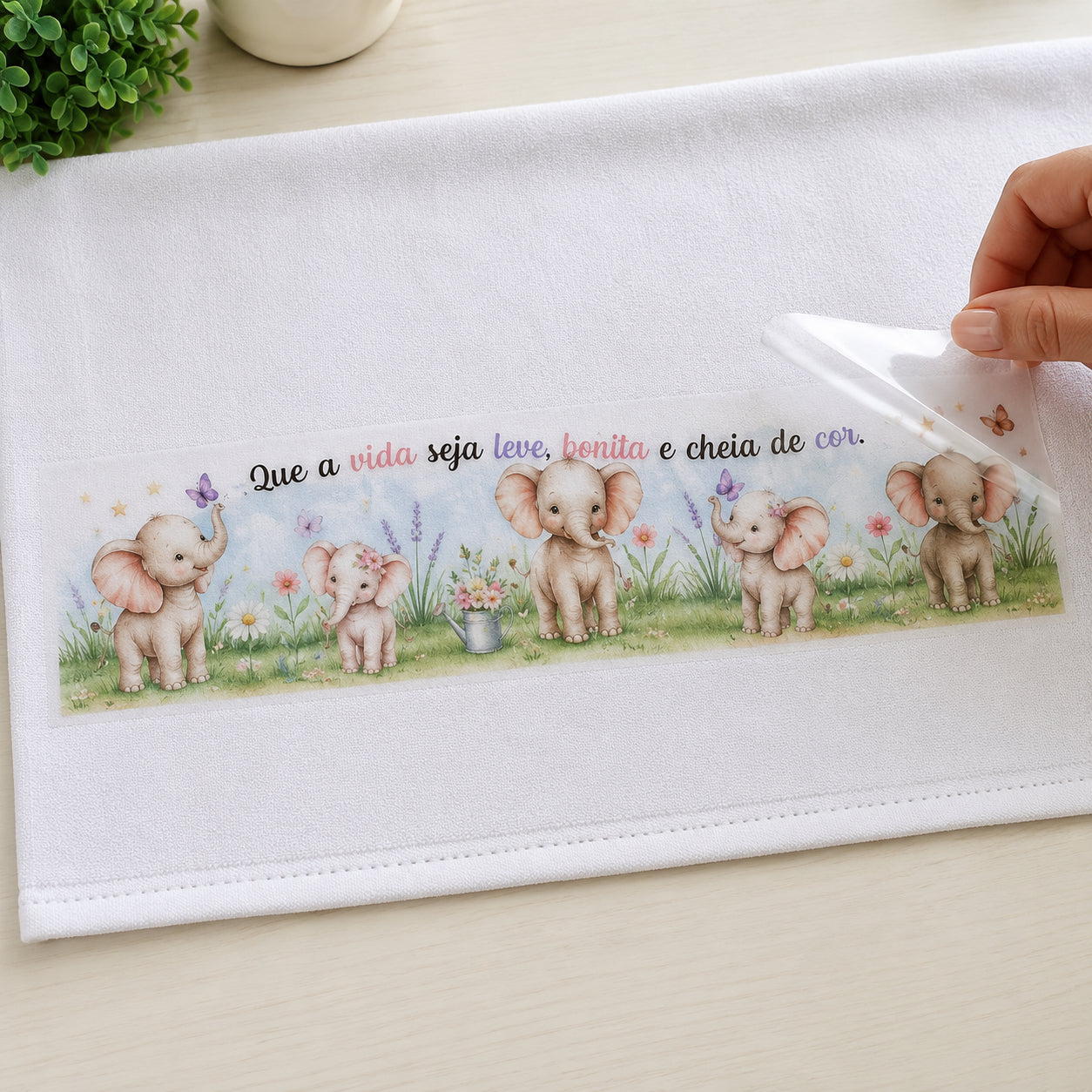 Transfer de Imagem Têxtil Barra - Elefantes 24x7cm para Artesanato e Customização em Tecido Ttb4-115 - Litoarte