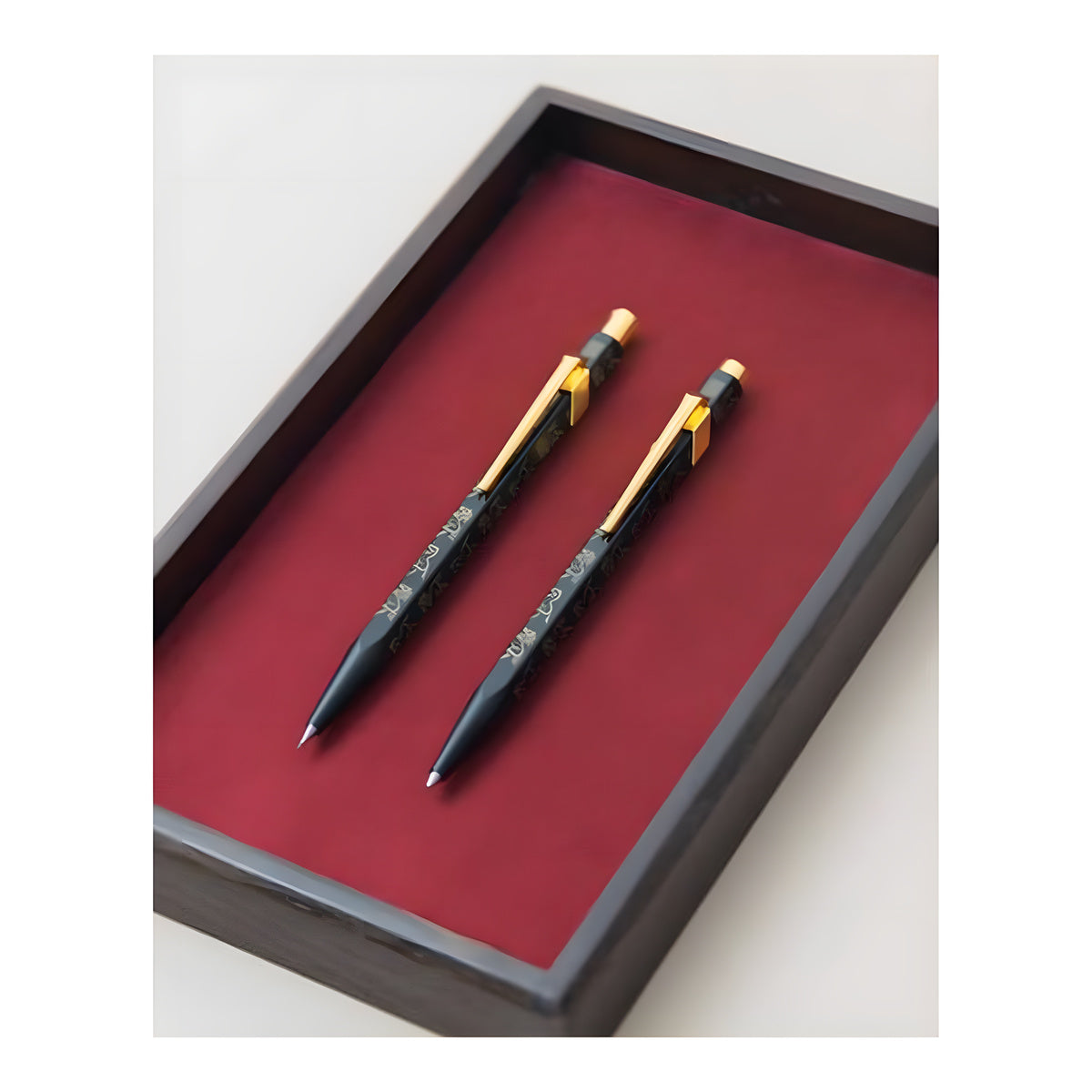 Caneta Esferográfica 849 Horse Black com Slimpack - Caran D'ache