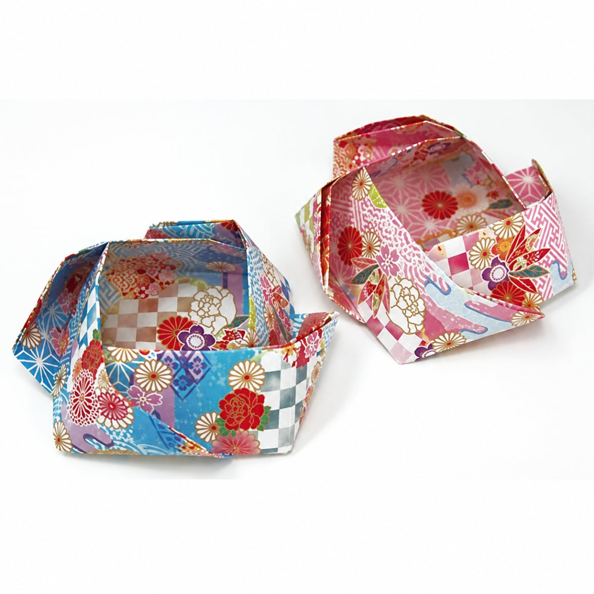 Papel Dobrável Origami 32 Folhas Toyo Yuzen Chiyogami Hanakoji Floral Japonês 15x15cm - Miwa