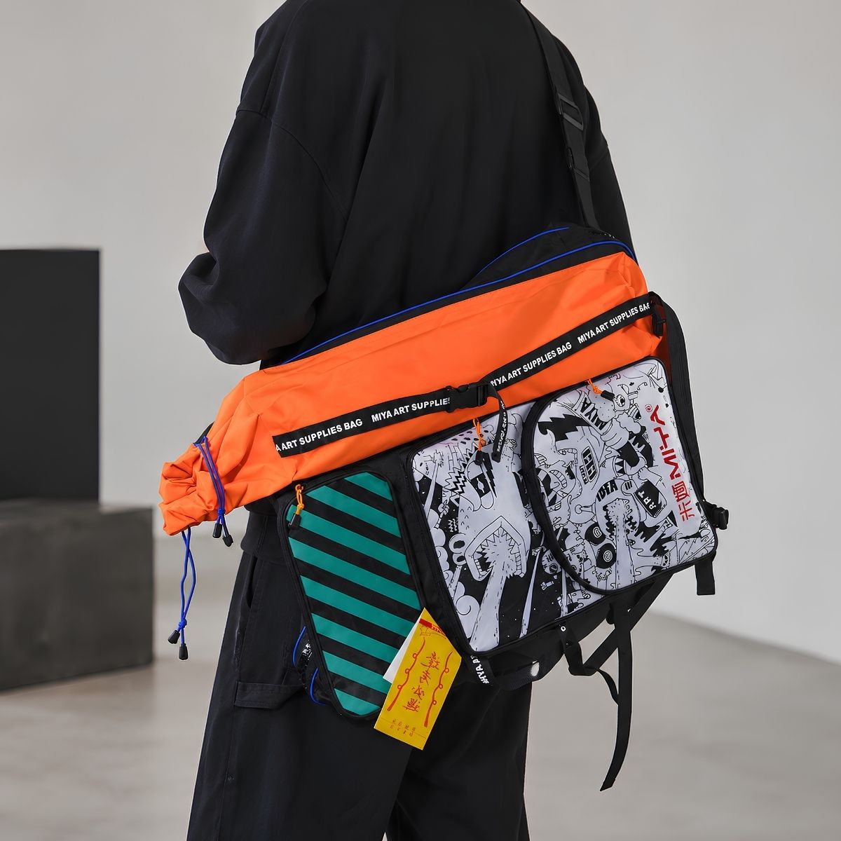 Mochila para Materiais Artísticos 65x49cm Black Orange Fhd190 - Himi