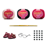 Kit Amigurumi 3 Novelos Macadâmia, Preto e Rubi 125g com Agulha Alumínio Dupla 2,0 e 2,5mm e Acessórios Círculo