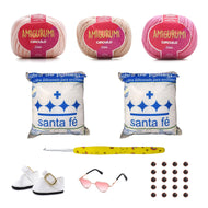 Kit Amigurumi 3 Novelos Macadâmia Chantilly e Chiclete 125g com Agulha Soft Amigurumi 2,5mm Acessórios e Enchimento 100g