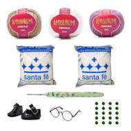 Kit Amigurumi 3 Novelos Amêndoa Branco e Violeta 125g com Agulha Soft Estampada Verde 2,5mm Acessórios e Enchimento 100g