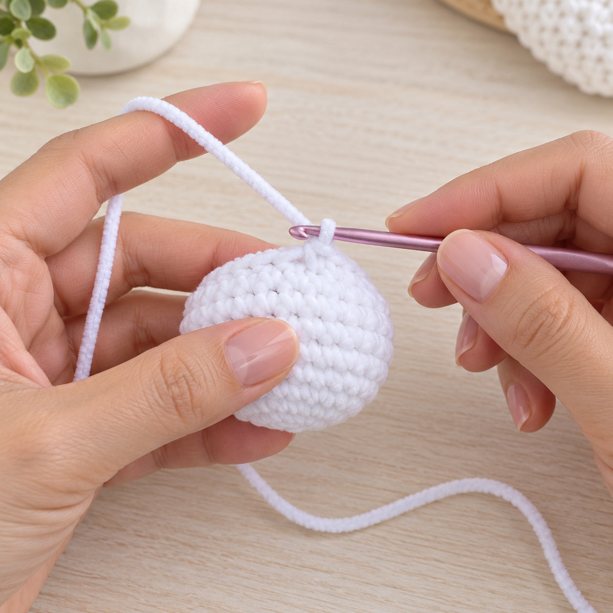 236181-fio-amigurumi-chenille-slim-tex526-80g-152m-8001-614644