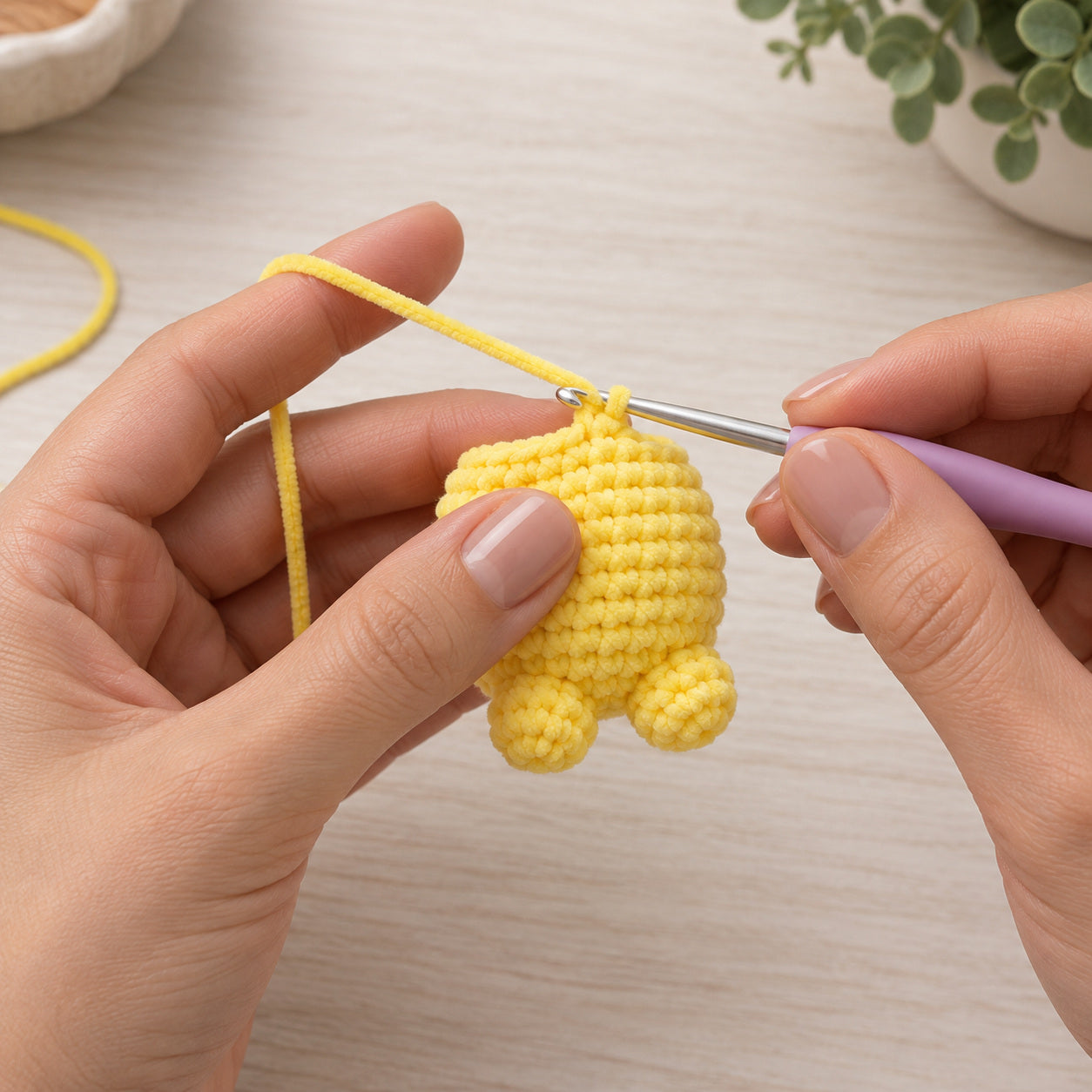 236186-fio-amigurumi-chenille-slim-tex526-80g-152m-1317-614551