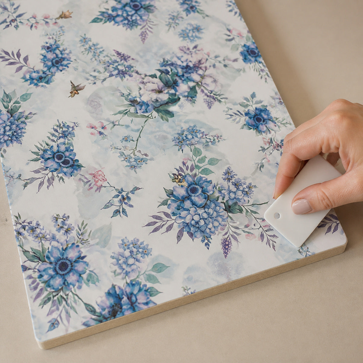 Papel de Seda Opapel Estamparia Flores Azuis I 30x45cm para Decoupage e Artesanato 3078 - Opa