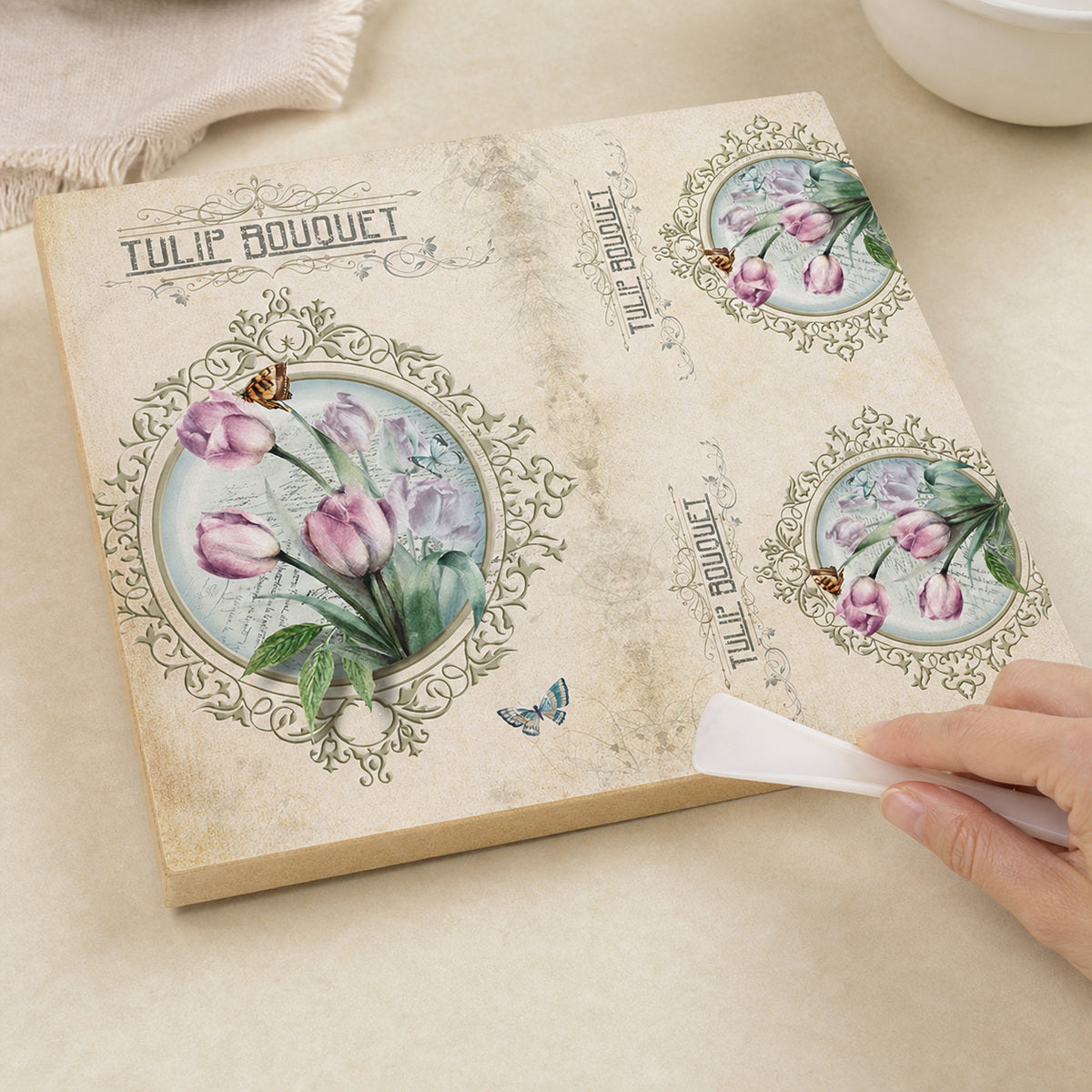 Papel de Seda Opapel Flor Tulipas Brasão 30x45cm para Decoupage e Artesanato 2816 - Opa
